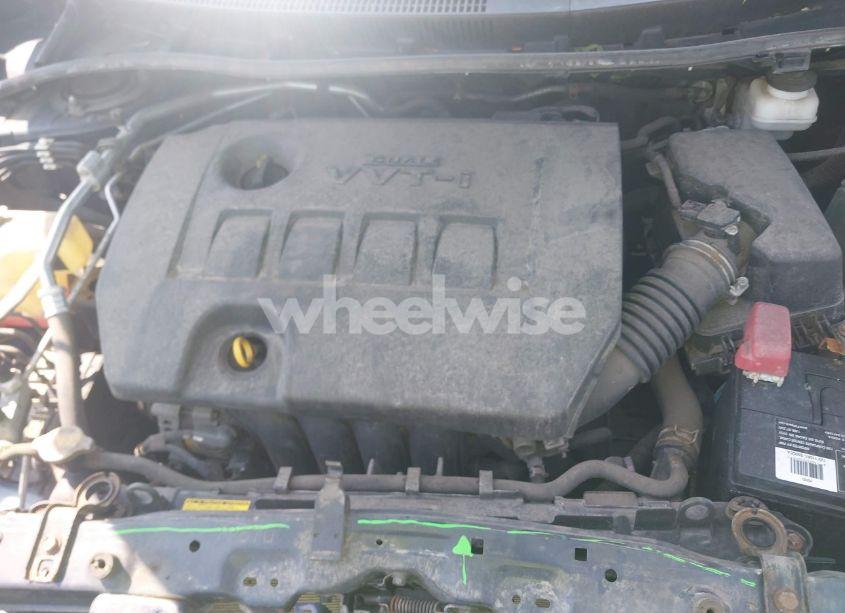 Photo 10 of 2011 Toyota Corolla LE (VIN 2T1BU4EE8BC692655)