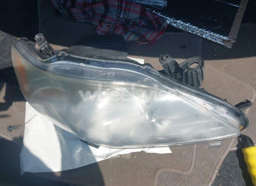 Photo 12 of 2011 Toyota Corolla LE (VIN 2T1BU4EE8BC692655)