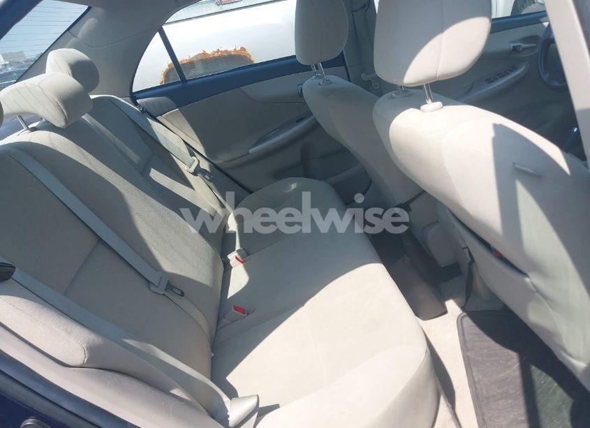 Photo 8 of 2011 Toyota Corolla LE (VIN 2T1BU4EE8BC692655)