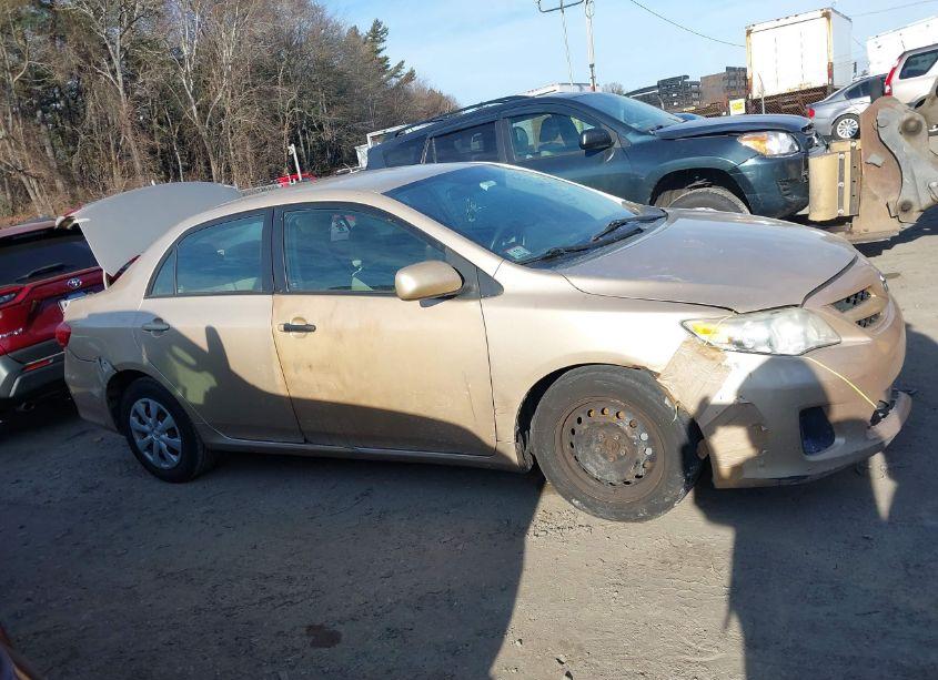 Photo 13 of 2011 Toyota Corolla LE (VIN 2T1BU4EE8BC710622)