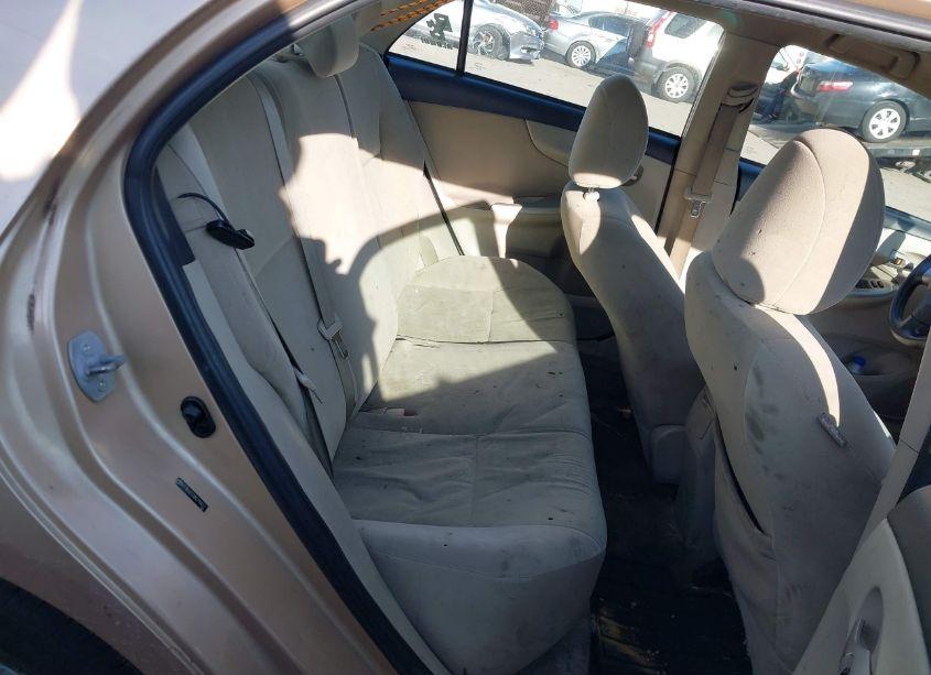 Photo 8 of 2011 Toyota Corolla LE (VIN 2T1BU4EE8BC710622)