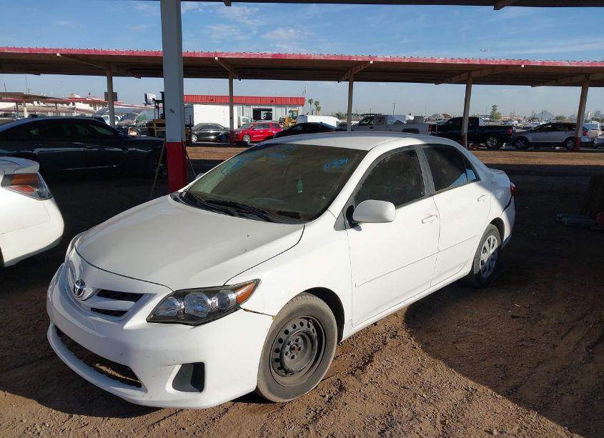 Photo 2 of 2011 Toyota Corolla LE (VIN 2T1BU4EE8BC747220)
