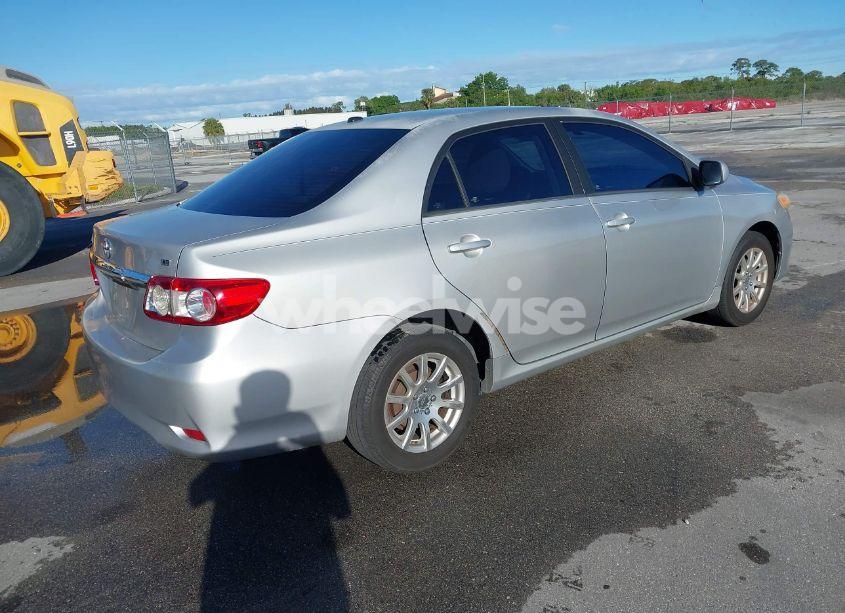 Photo 4 of 2011 Toyota Corolla LE (VIN 2T1BU4EE8BC749324)