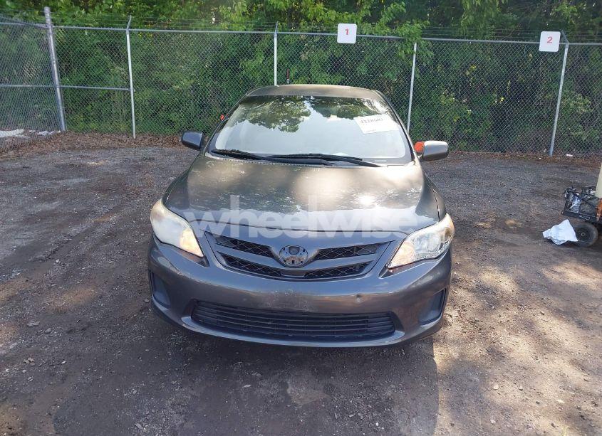 Photo 12 of 2012 Toyota Corolla LE (VIN 2T1BU4EE8CC757117)