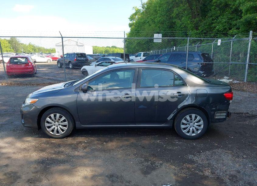 Photo 14 of 2012 Toyota Corolla LE (VIN 2T1BU4EE8CC757117)