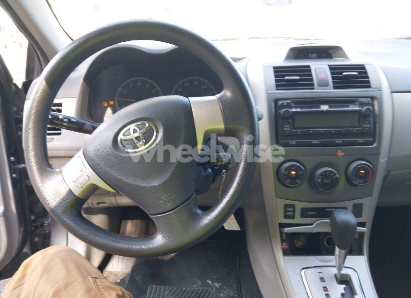 Photo 17 of 2012 Toyota Corolla LE (VIN 2T1BU4EE8CC757117)