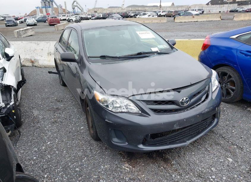 2012 Toyota Corolla LE (VIN 2T1BU4EE8CC762639) main photo