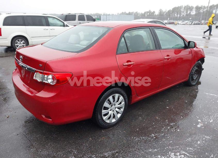 Photo 4 of 2012 Toyota Corolla LE (VIN 2T1BU4EE8CC786181)