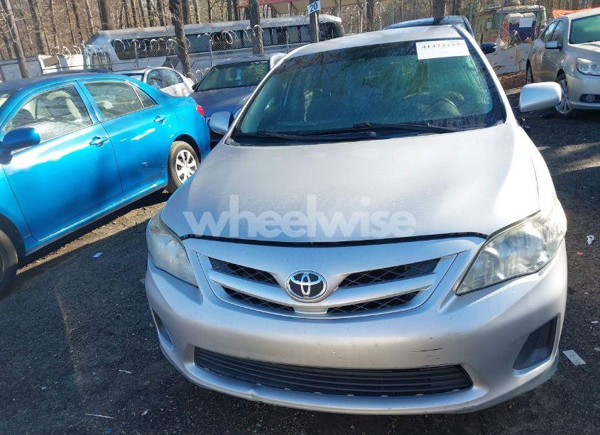 Photo 12 of 2012 Toyota Corolla LE (VIN 2T1BU4EE8CC881498)