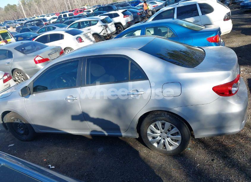 Photo 14 of 2012 Toyota Corolla LE (VIN 2T1BU4EE8CC881498)