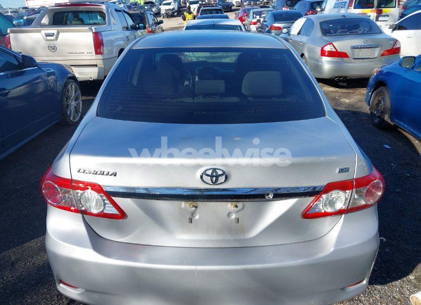 Photo 16 of 2012 Toyota Corolla LE (VIN 2T1BU4EE8CC881498)
