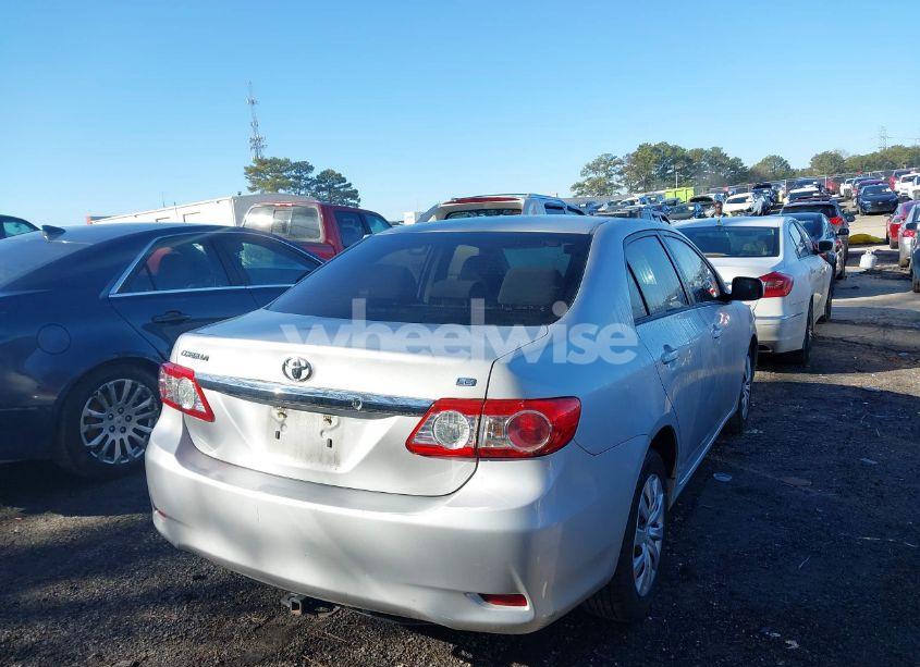 Photo 4 of 2012 Toyota Corolla LE (VIN 2T1BU4EE8CC881498)