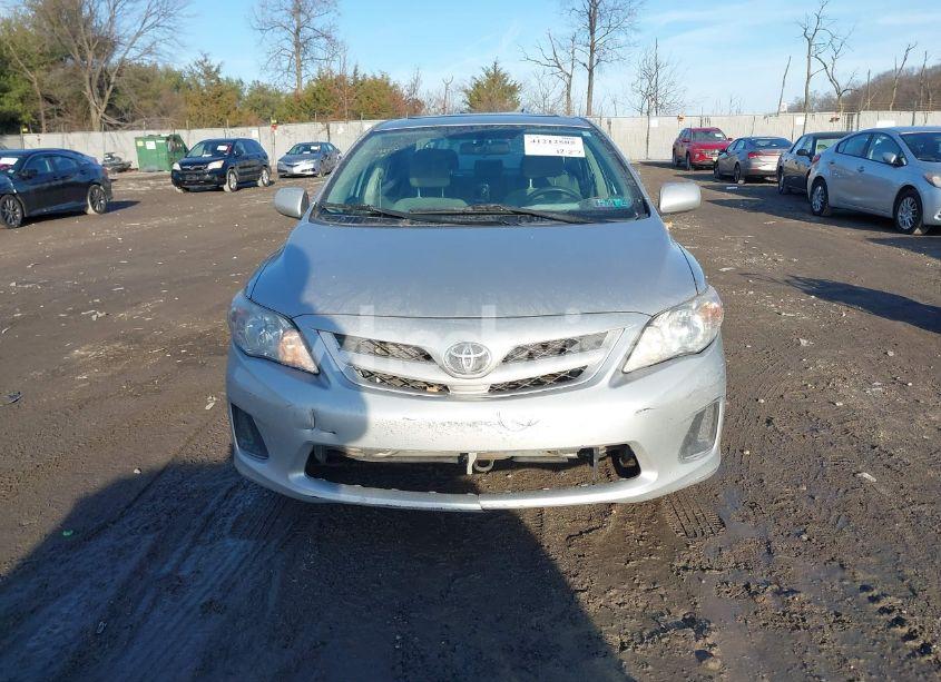 Photo 12 of 2012 Toyota Corolla LE (VIN 2T1BU4EE8CC893666)