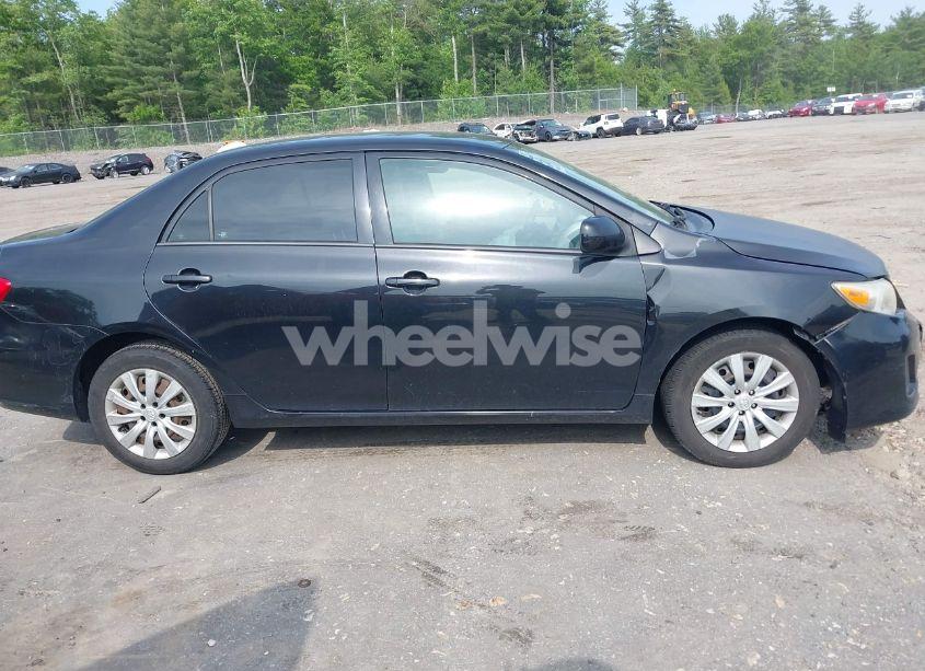 Photo 13 of 2012 Toyota Corolla LE (VIN 2T1BU4EE8CC895045)