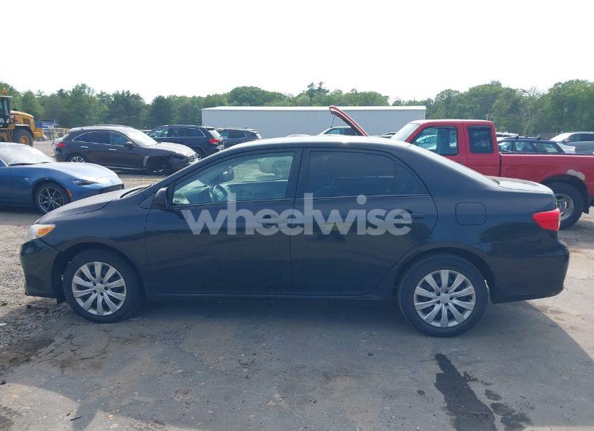 Photo 14 of 2012 Toyota Corolla LE (VIN 2T1BU4EE8CC895045)