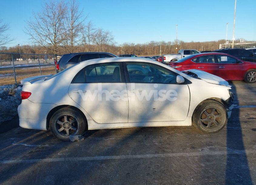 Photo 14 of 2012 Toyota Corolla S (VIN 2T1BU4EE8CC905704)