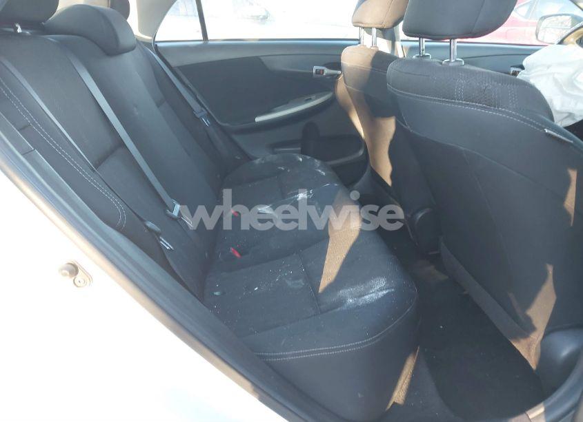 Photo 8 of 2012 Toyota Corolla S (VIN 2T1BU4EE8CC905704)