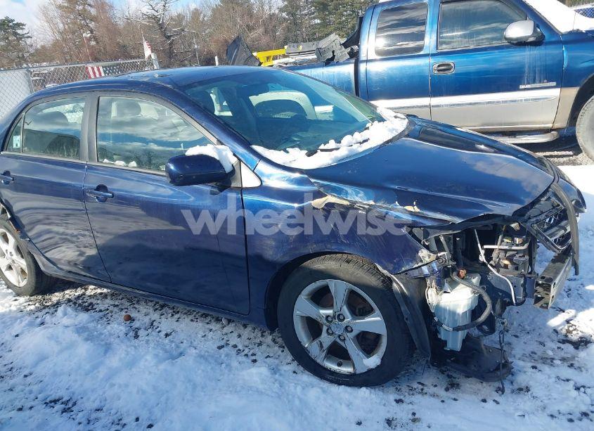 Photo 13 of 2012 Toyota Corolla LE (VIN 2T1BU4EE8CC916900)