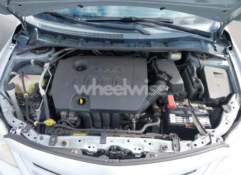 Photo 10 of 2012 Toyota Corolla LE (VIN 2T1BU4EE8CC918744)