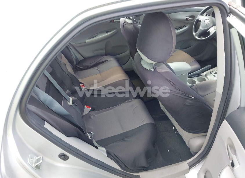 Photo 8 of 2012 Toyota Corolla LE (VIN 2T1BU4EE8CC918744)