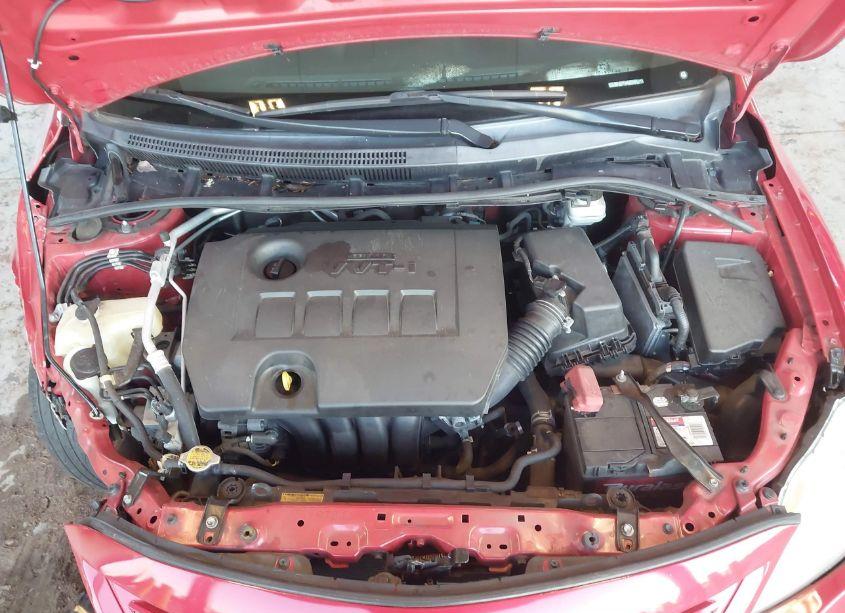 Photo 10 of 2013 Toyota Corolla LE (VIN 2T1BU4EE8DC006116)