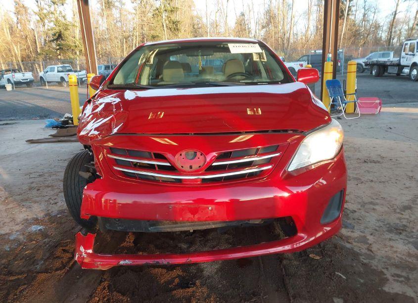 Photo 13 of 2013 Toyota Corolla LE (VIN 2T1BU4EE8DC006116)