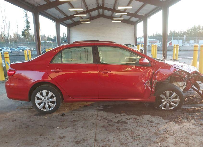Photo 14 of 2013 Toyota Corolla LE (VIN 2T1BU4EE8DC006116)