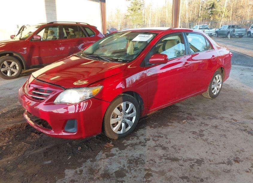 Photo 2 of 2013 Toyota Corolla LE (VIN 2T1BU4EE8DC006116)
