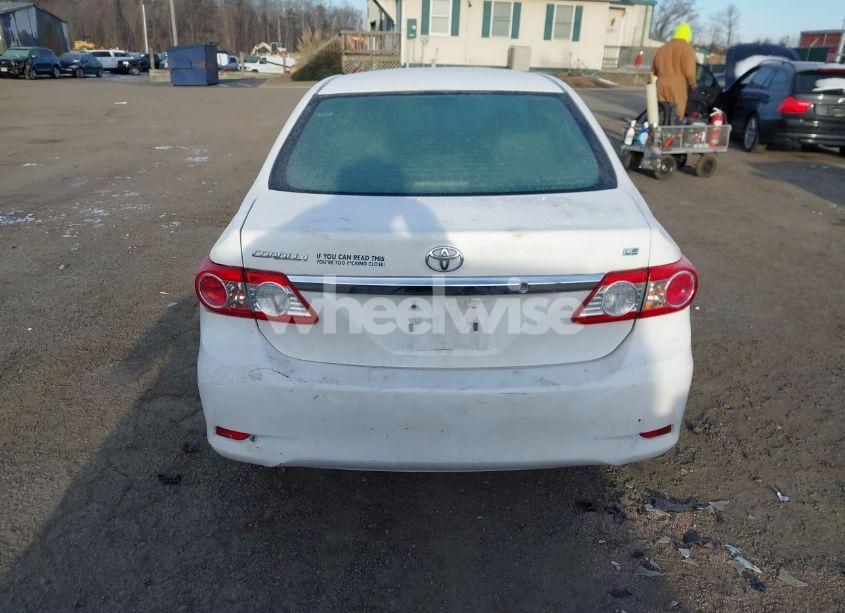 Photo 16 of 2013 Toyota Corolla LE (VIN 2T1BU4EE8DC045403)