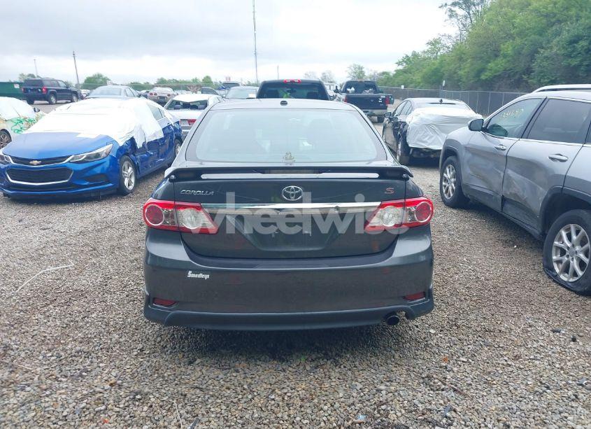 Photo 17 of 2013 Toyota Corolla S (VIN 2T1BU4EE8DC062475)