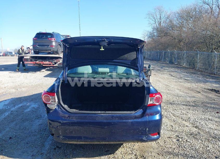 Photo 17 of 2013 Toyota Corolla LE (VIN 2T1BU4EE8DC074447)