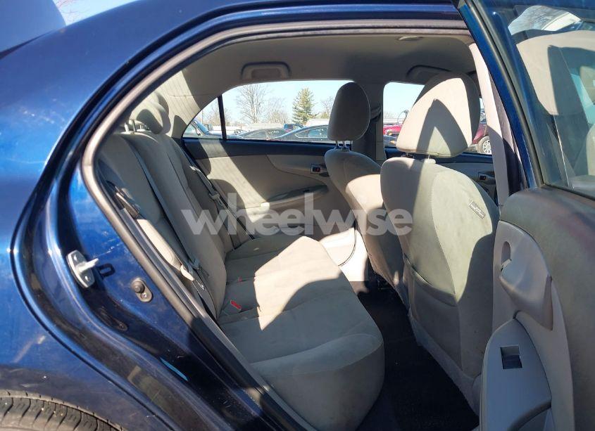 Photo 8 of 2013 Toyota Corolla LE (VIN 2T1BU4EE8DC074447)