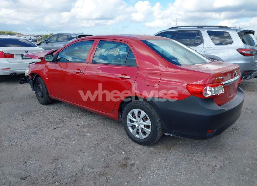 Photo 3 of 2013 Toyota Corolla L (VIN 2T1BU4EE8DC933312)