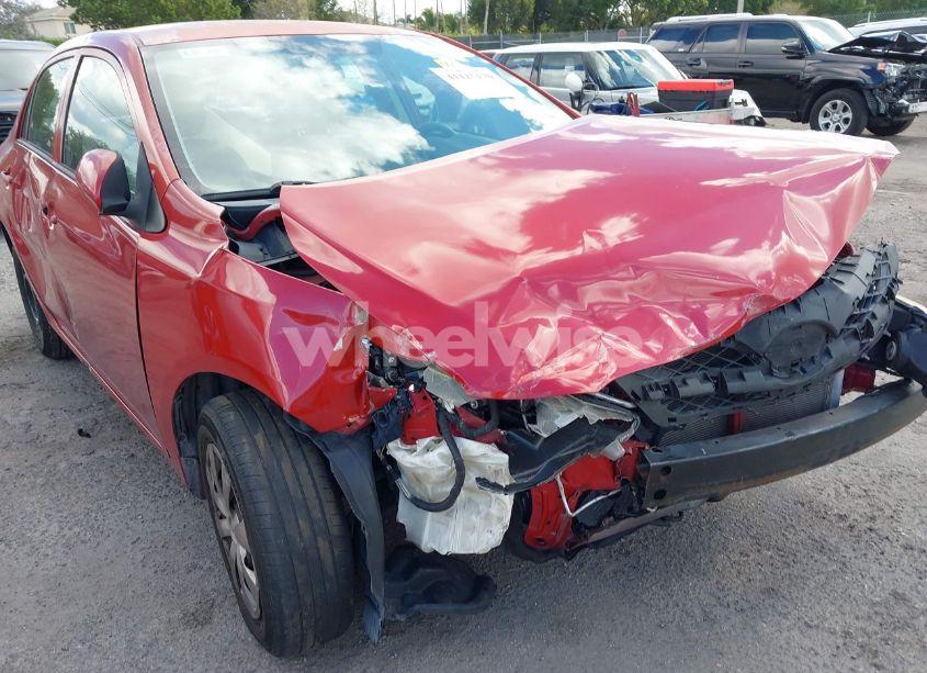 Photo 6 of 2013 Toyota Corolla L (VIN 2T1BU4EE8DC933312)