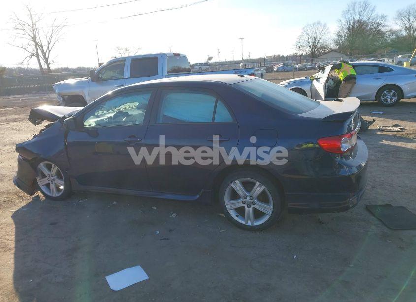 Photo 13 of 2013 Toyota Corolla S (VIN 2T1BU4EE8DC940079)