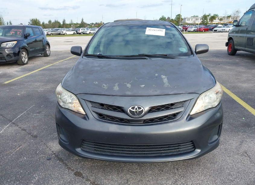 Photo 12 of 2013 Toyota Corolla L (VIN 2T1BU4EE8DC955794)