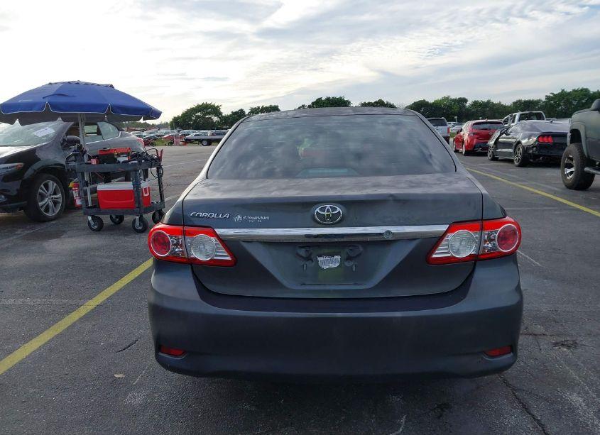 Photo 16 of 2013 Toyota Corolla L (VIN 2T1BU4EE8DC955794)