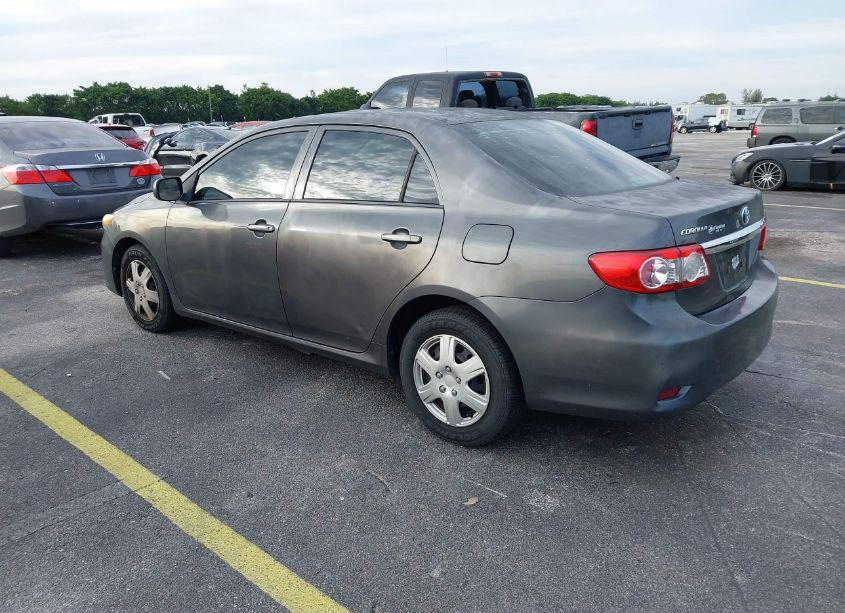 Photo 3 of 2013 Toyota Corolla L (VIN 2T1BU4EE8DC955794)