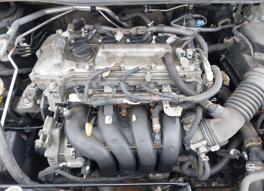 Photo 10 of 2013 Toyota Corolla LE (VIN 2T1BU4EE8DC972630)