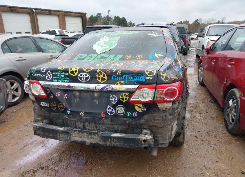 Photo 17 of 2013 Toyota Corolla LE (VIN 2T1BU4EE8DC972630)