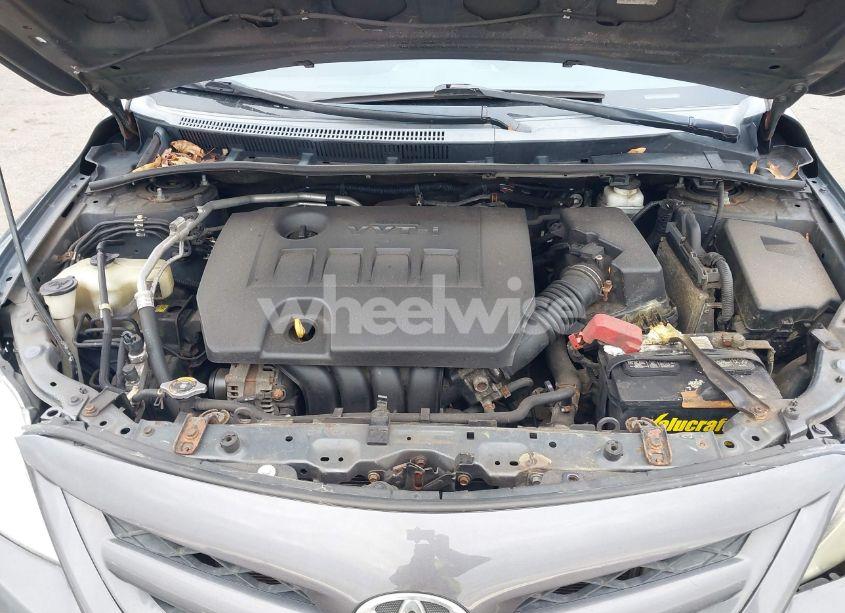 Photo 10 of 2013 Toyota Corolla S (VIN 2T1BU4EE8DC995146)