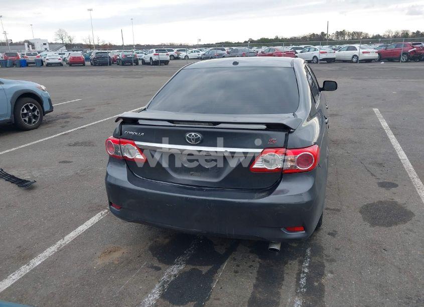 Photo 16 of 2013 Toyota Corolla S (VIN 2T1BU4EE8DC995146)