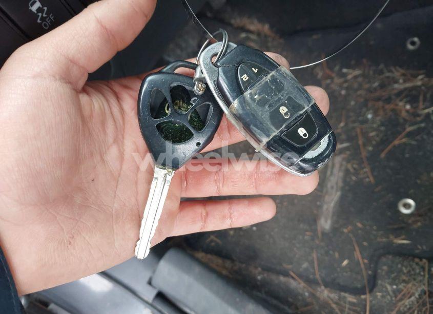 Photo 11 of 2010 Toyota Corolla S (VIN 2T1BU4EE9AC202366)