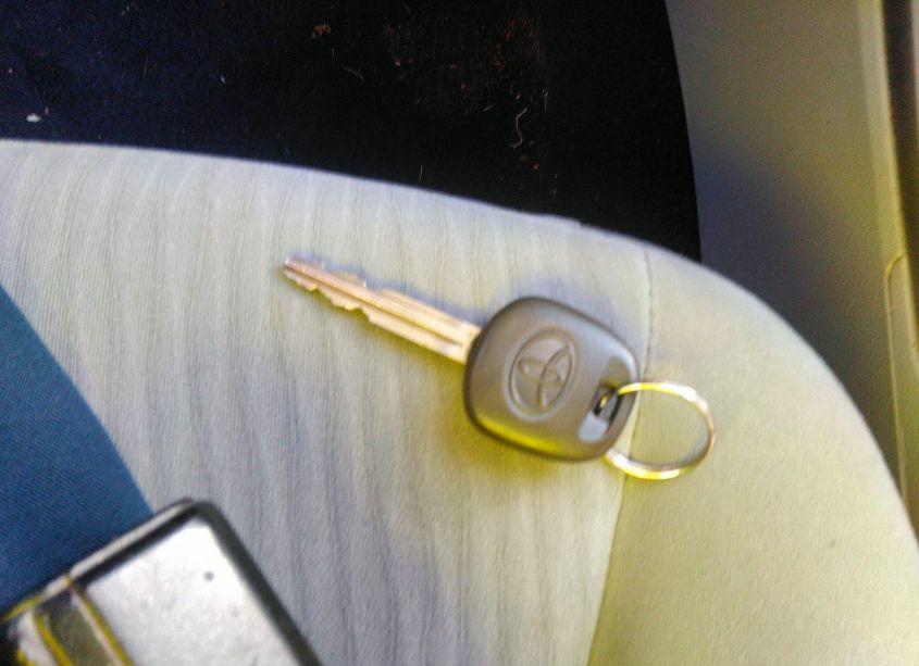 Photo 11 of 2010 Toyota Corolla LE (VIN 2T1BU4EE9AC229602)