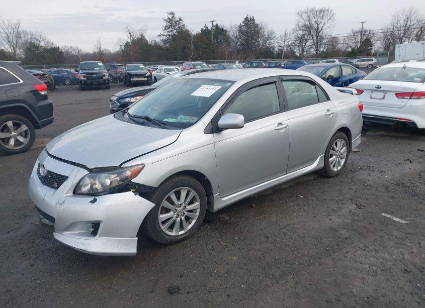 Photo 2 of 2010 Toyota Corolla S (VIN 2T1BU4EE9AC236792)
