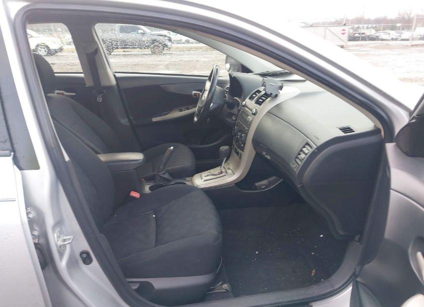 Photo 5 of 2010 Toyota Corolla S (VIN 2T1BU4EE9AC236792)