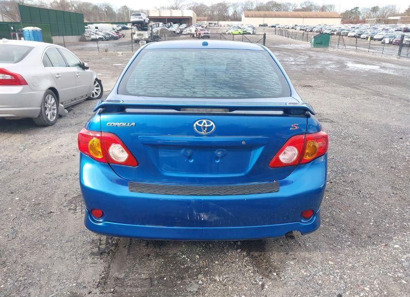 Photo 16 of 2010 Toyota Corolla S (VIN 2T1BU4EE9AC237358)