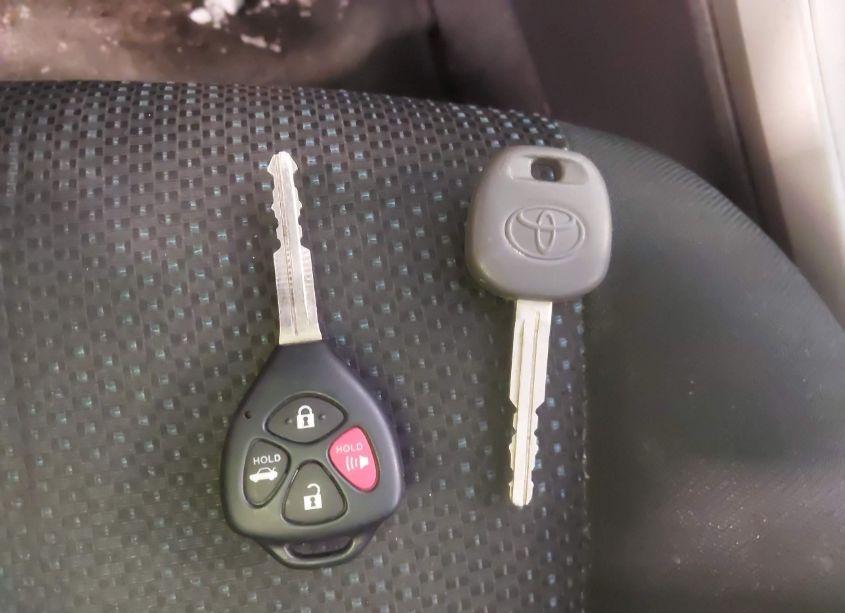 Photo 11 of 2010 Toyota Corolla S (VIN 2T1BU4EE9AC253138)