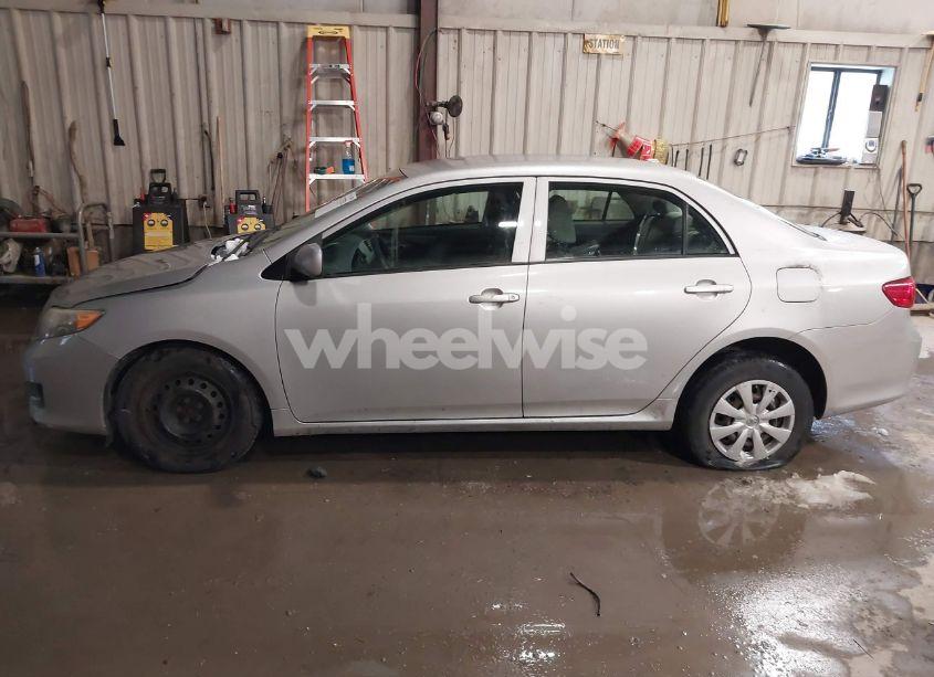 Photo 15 of 2010 Toyota Corolla LE (VIN 2T1BU4EE9AC267623)