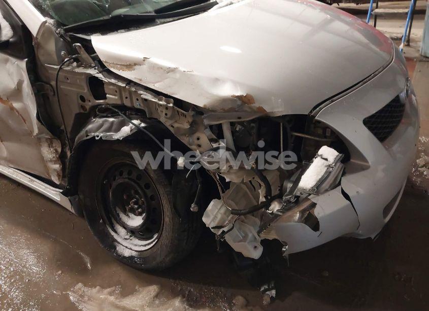 Photo 6 of 2010 Toyota Corolla LE (VIN 2T1BU4EE9AC267623)